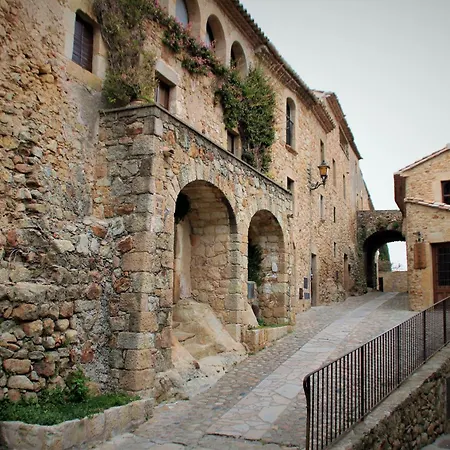Casa Pueblo Medieval De *