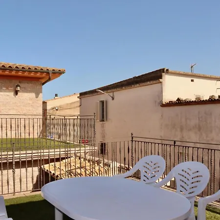 Casa Pueblo Medieval De *