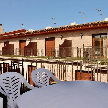 Сasa de vacaciones Casa Pueblo Medieval De *